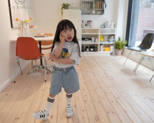 【春款】地球英文短袖上衣