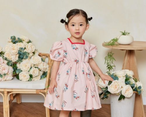 小兔子滿版洋裝