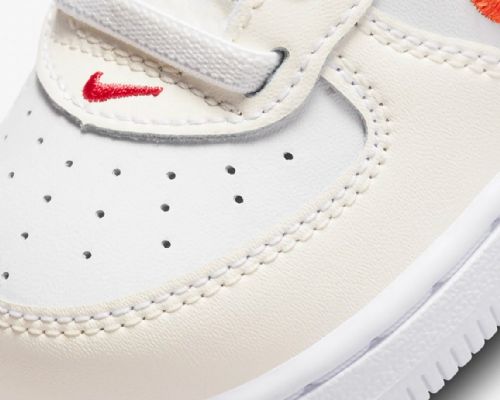正韓代購球鞋 NIKE 經典勾勾款