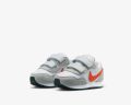 正韓球鞋代購 nike 魔鬼氈寶寶鞋